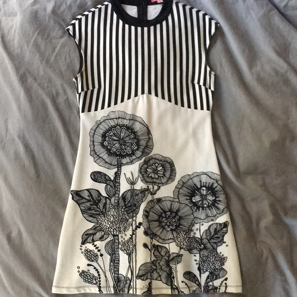 Black and white dress